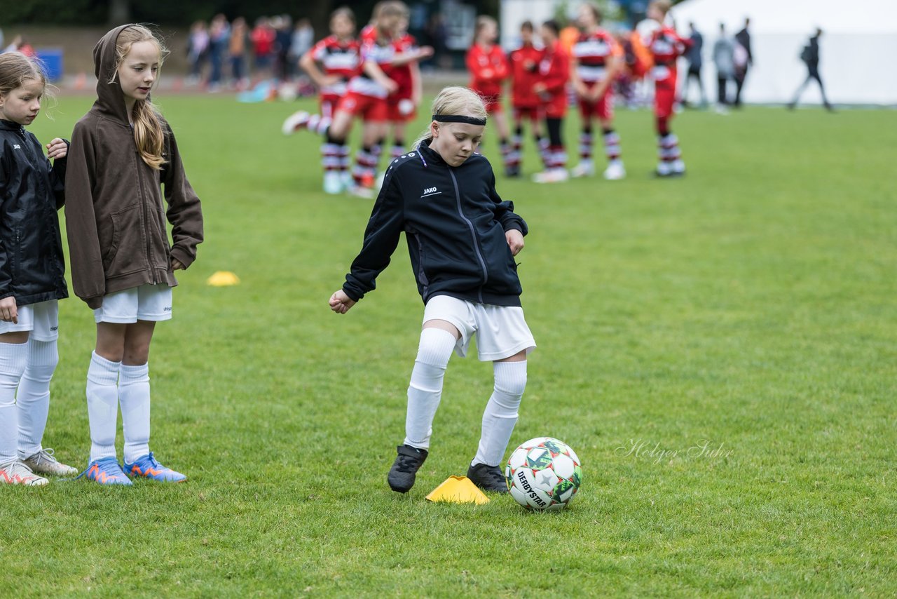 Bild 77 - Loewinnen Cup